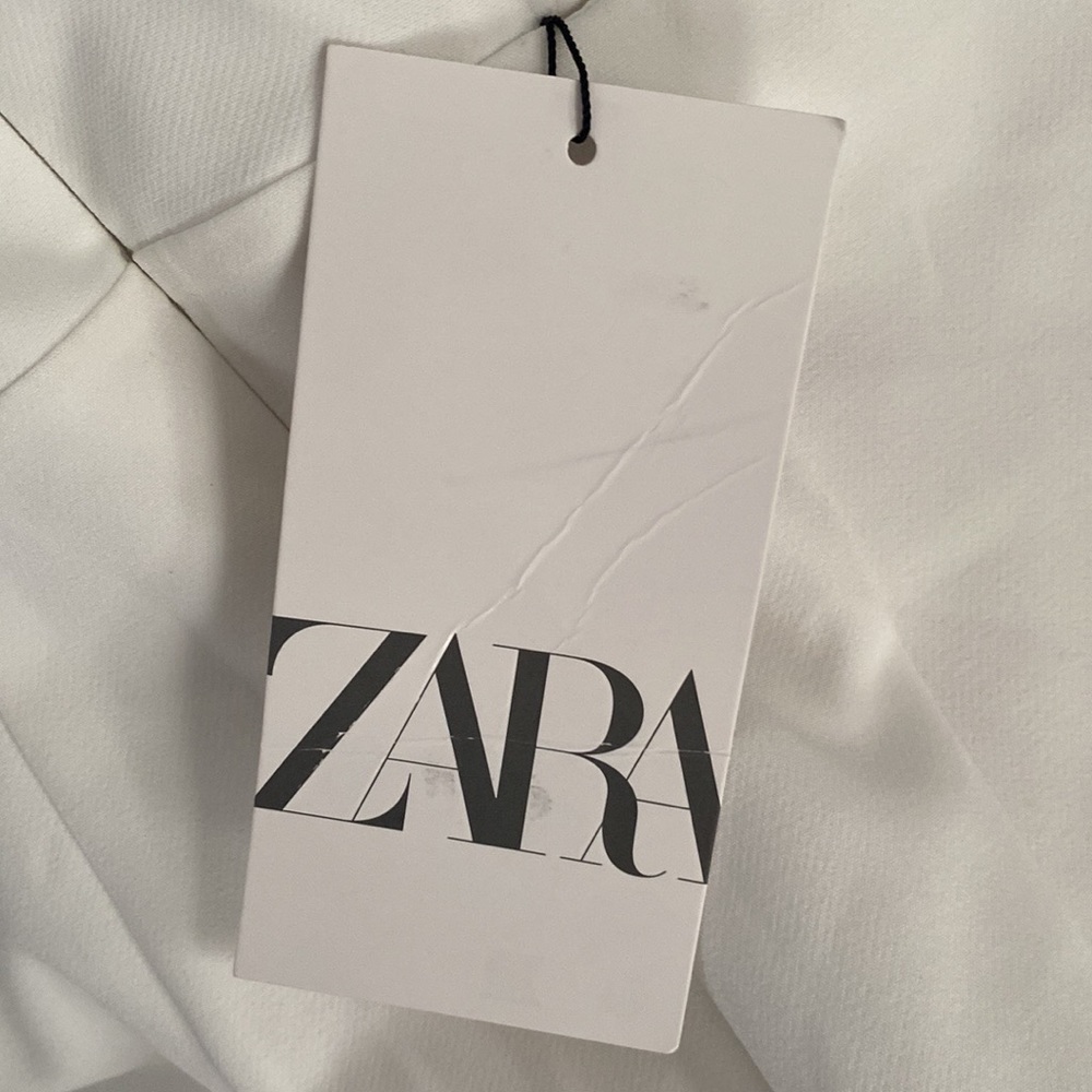 NWT ZARA Blazer Dress in White. Size XS - Picture 6 of 6